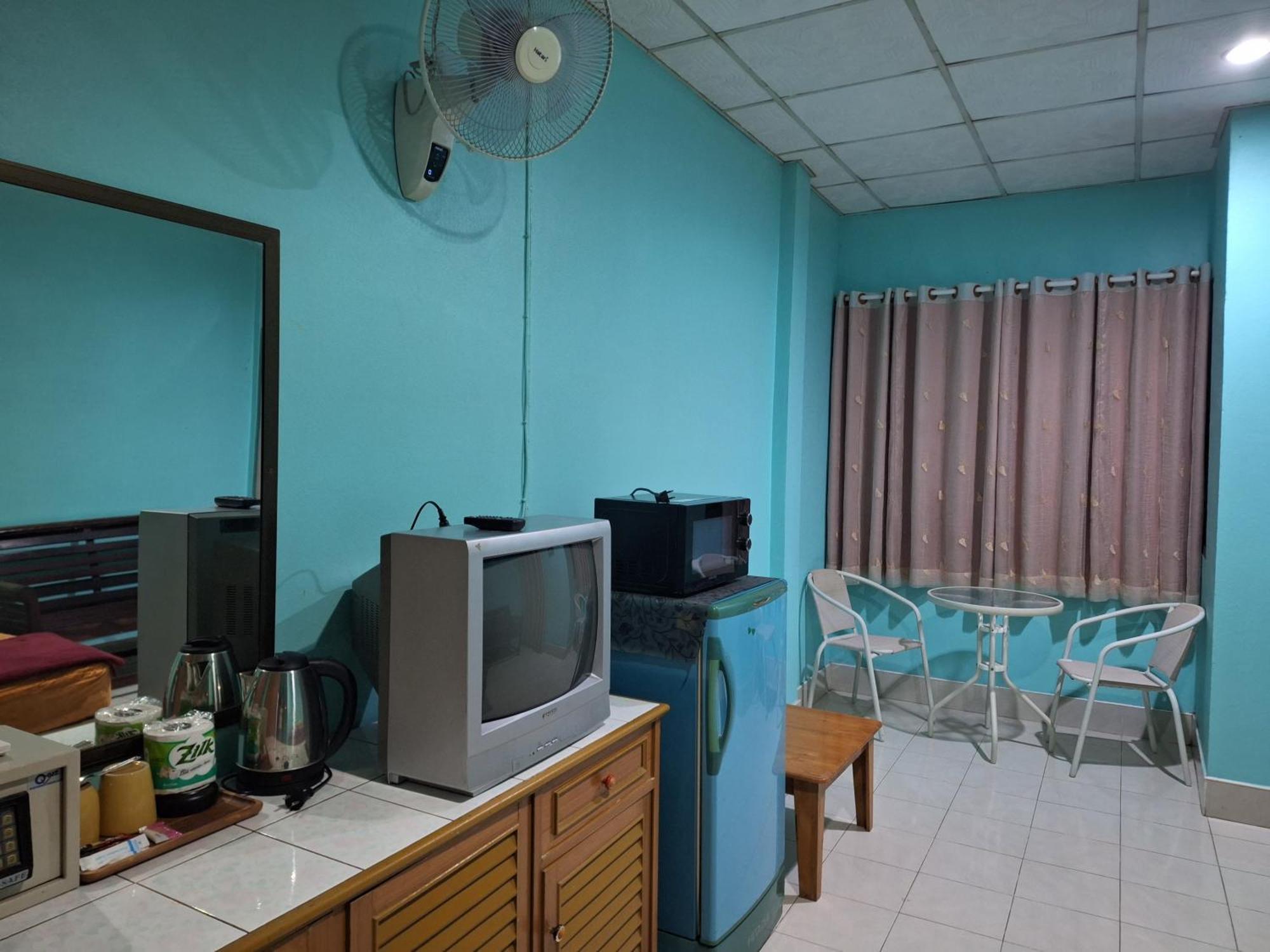Phonsomboon Guesthouse Koh Tao Exterior photo
